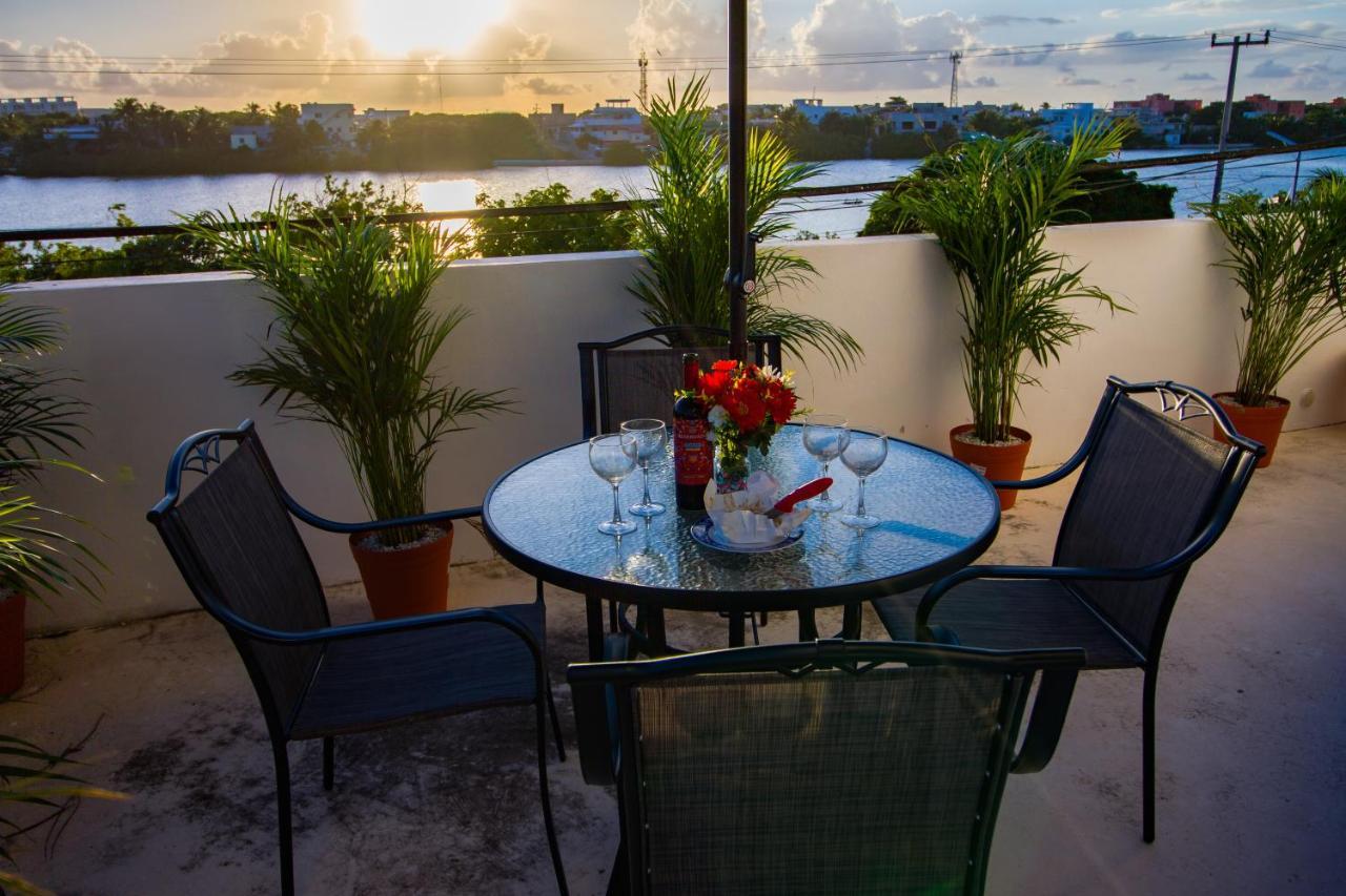 Sunset Isla Mujeres Aparthotel Εξωτερικό φωτογραφία